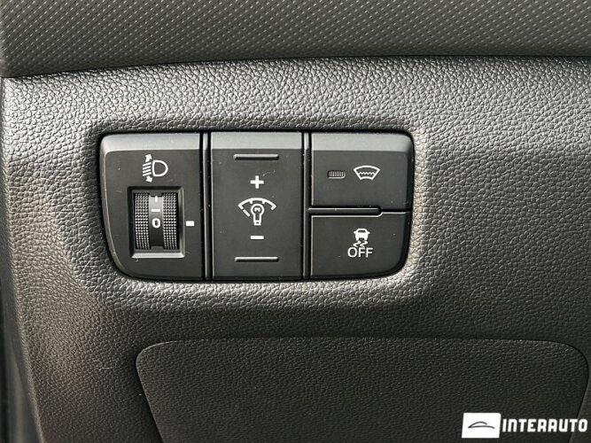 Hyundai Creta 38 interauto-car