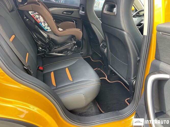 Faw Bestune T77 40 interauto-car