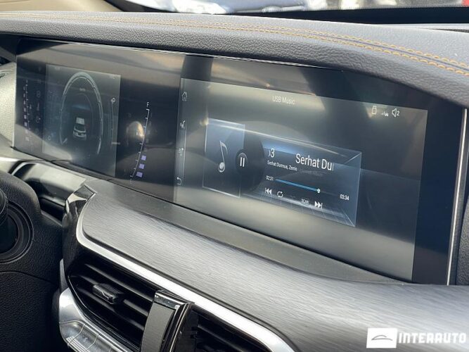 Faw Bestune T77 35 interauto-car