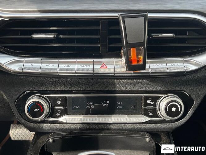 Faw Bestune T77 36 interauto-car