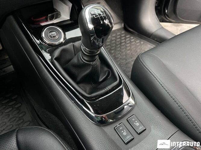 Nissan Pulsar 38 interauto-car