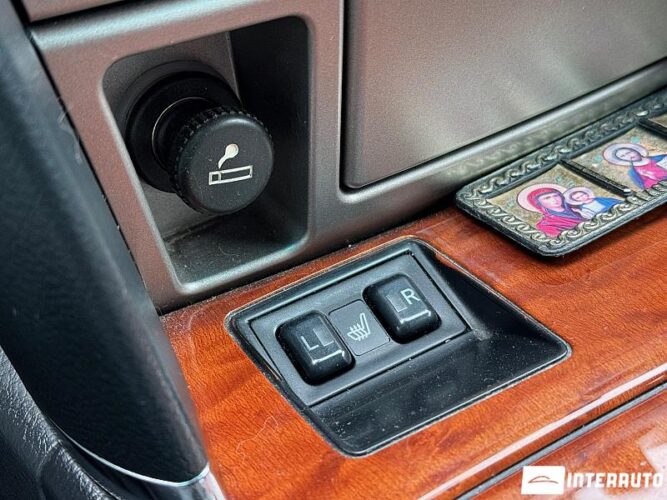 Toyota Camry 43 interauto-car