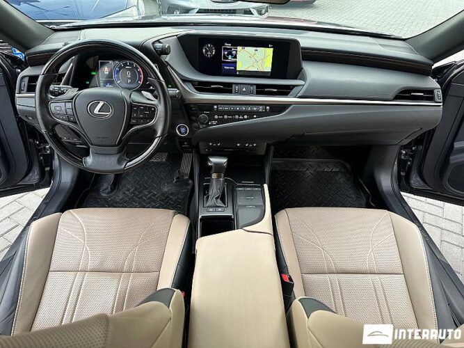 Lexus ES 300h 52 interauto-car