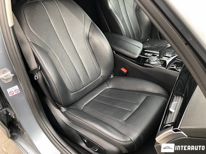 BMW 530e 39 interauto-car