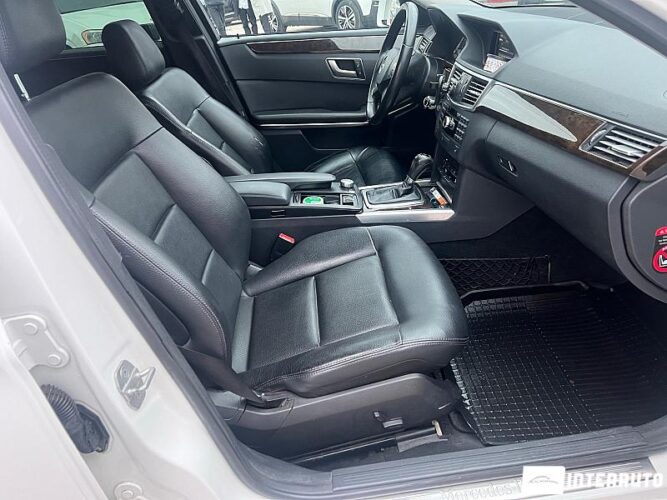 Mercedes E 200 40 interauto-car