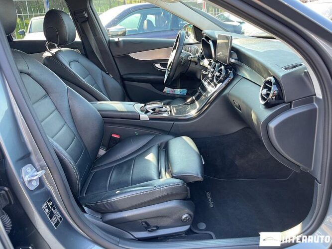 Mercedes C 220 34 interauto-car