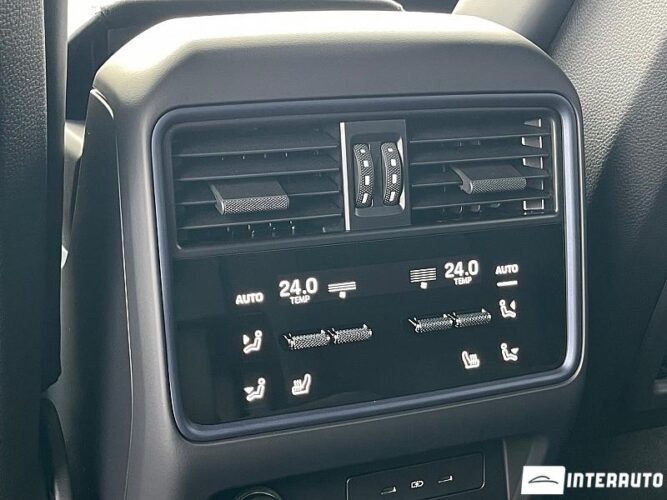 Porsche Cayenne Turbo GT Coupe 59 interauto-car