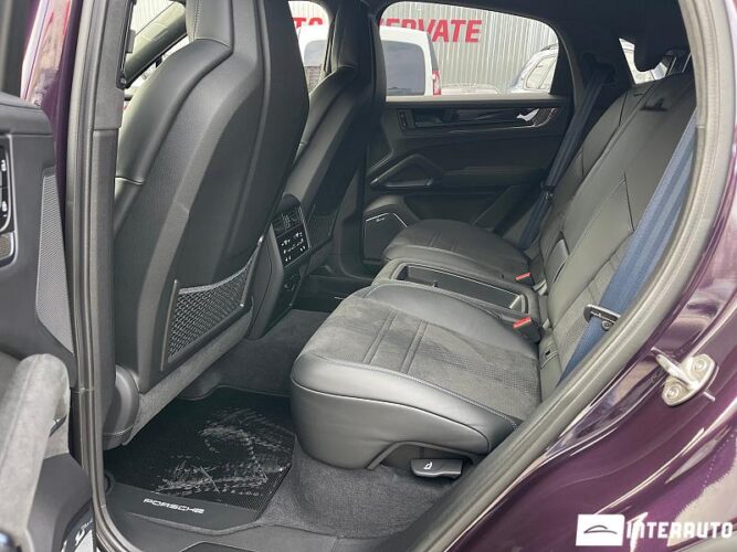 Porsche Cayenne Turbo GT Coupe 60 interauto-car