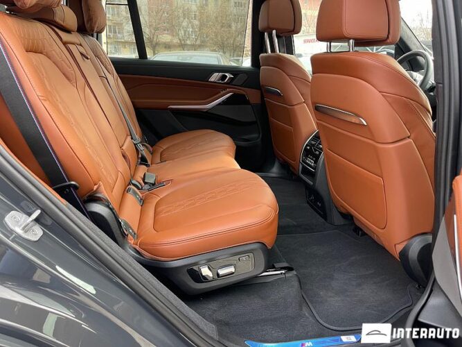 BMW X7 4.0d 65 interauto-car