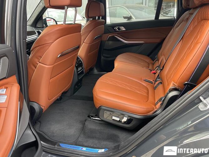 BMW X7 4.0d 64 interauto-car