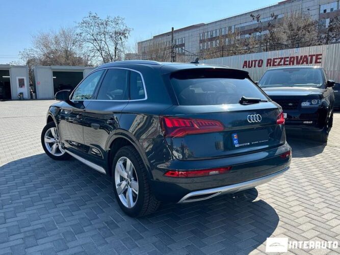Audi Q5 35 interauto-car