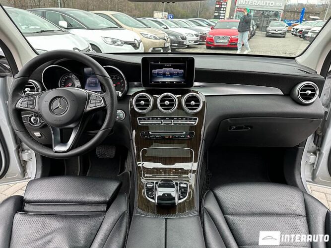 Mercedes GLC 300 38 interauto-car