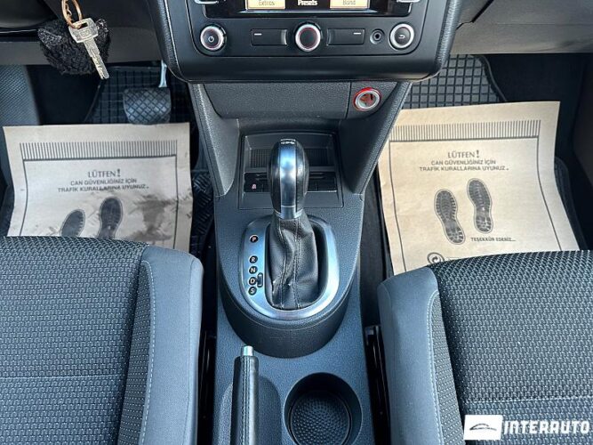 volkswagen Touran 2011