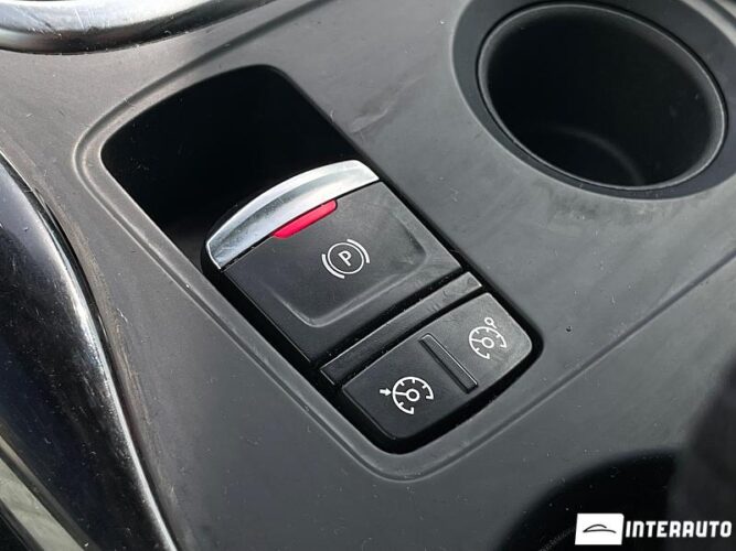 Renault Kadjar 42 interauto-car