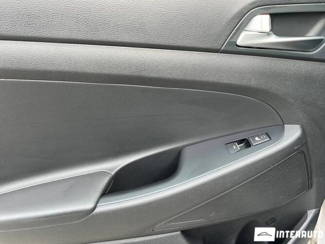 Hyundai Tucson 54 interauto-car