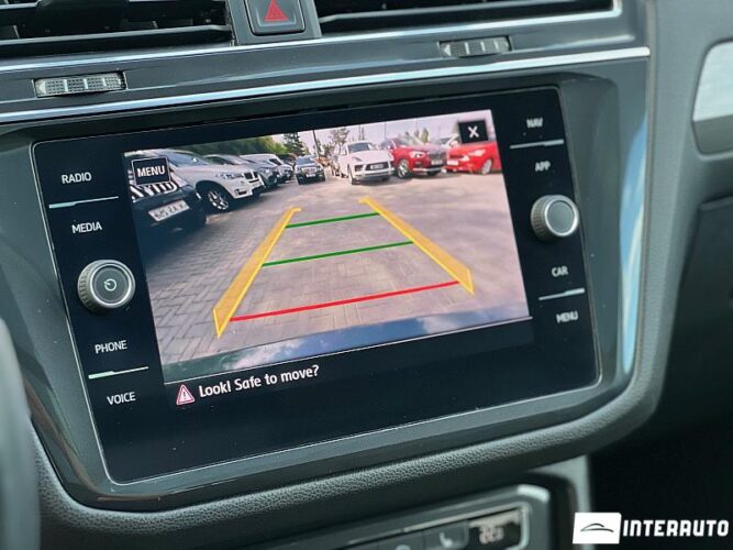 Volkswagen Tiguan 43 interauto-car