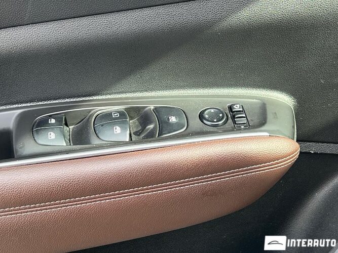 Renault Koleos 42 interauto-car