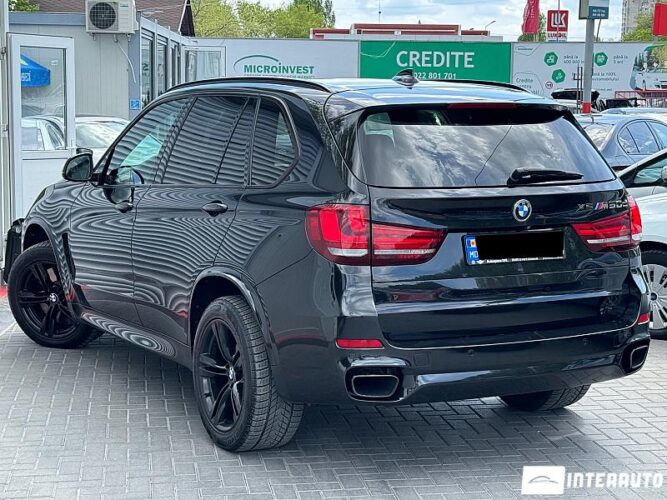 BMW X5 M5.0D 40 interauto-car