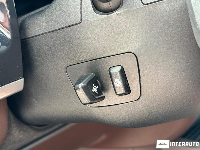 BMW X5 M5.0D 54 interauto-car