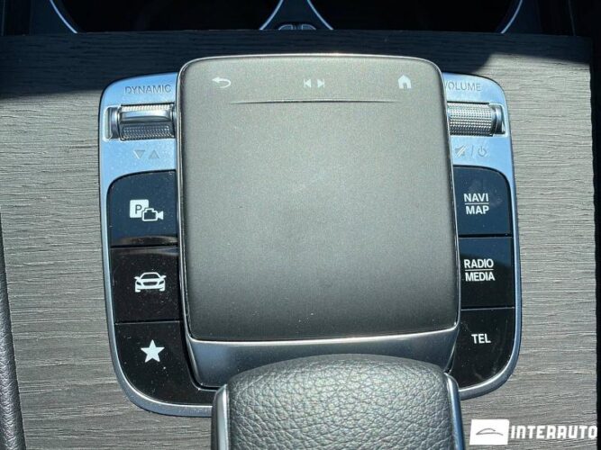 Mercedes GLE 300d 39 interauto-car