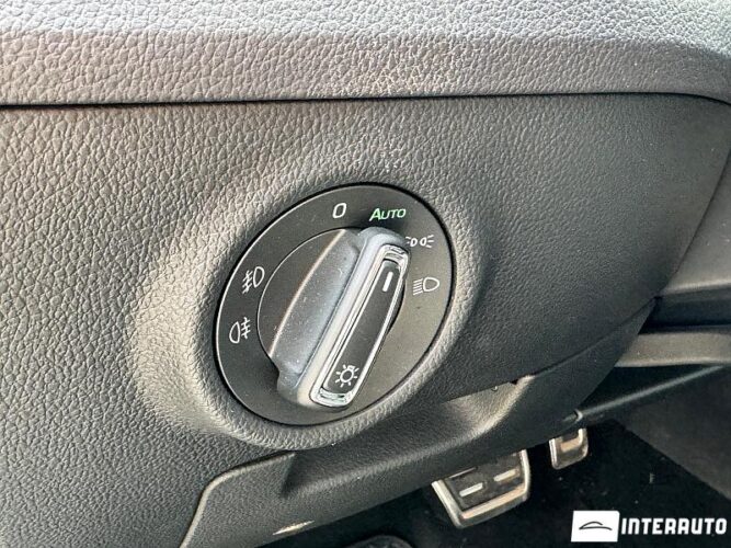 Skoda Superb 46 interauto-car