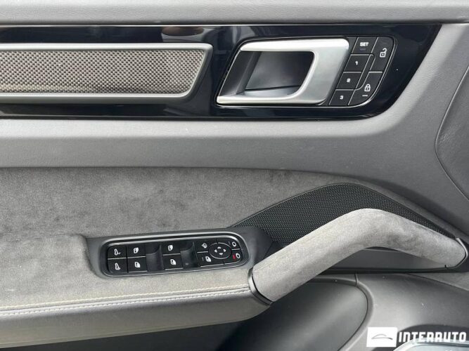 Porsche Cayenne Turbo GT Coupe 36 interauto-car