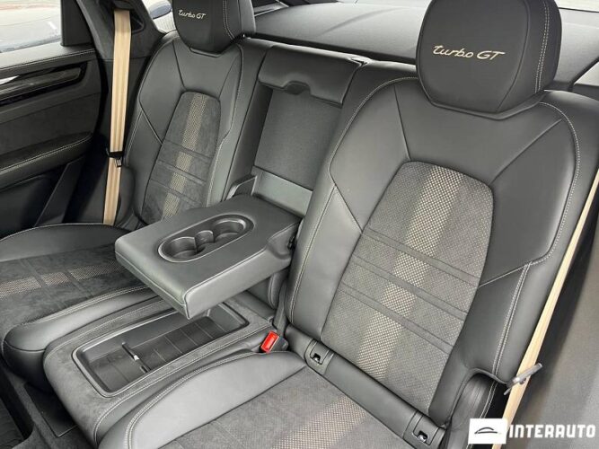 Porsche Cayenne Turbo GT Coupe 48 interauto-car