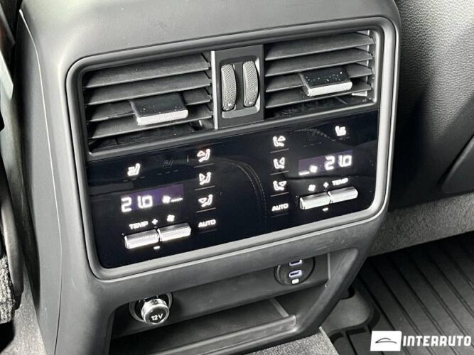 Porsche Cayenne Turbo GT Coupe 46 interauto-car