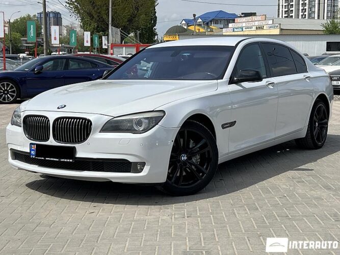 BMW 730