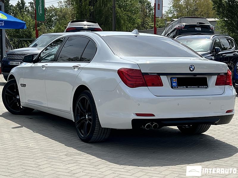 BMW 730