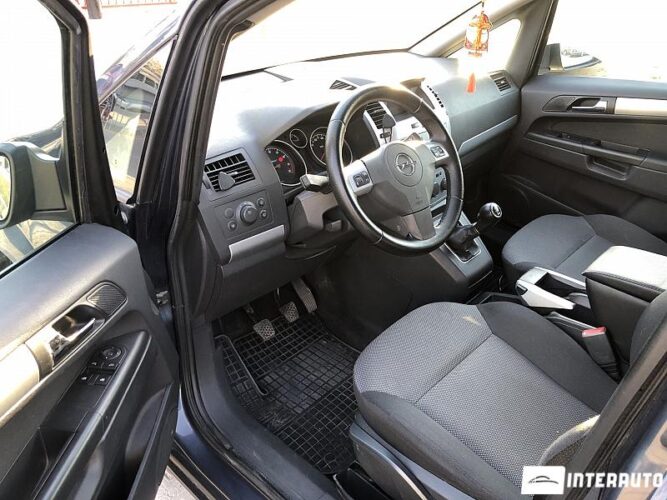 Opel Zafira 28 interauto-car