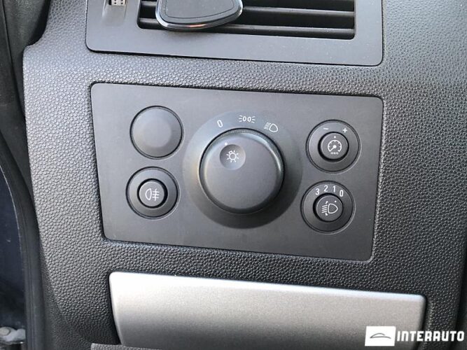 Opel Zafira 29 interauto-car