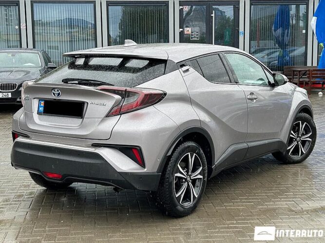 Toyota C-HR 30 interauto-car