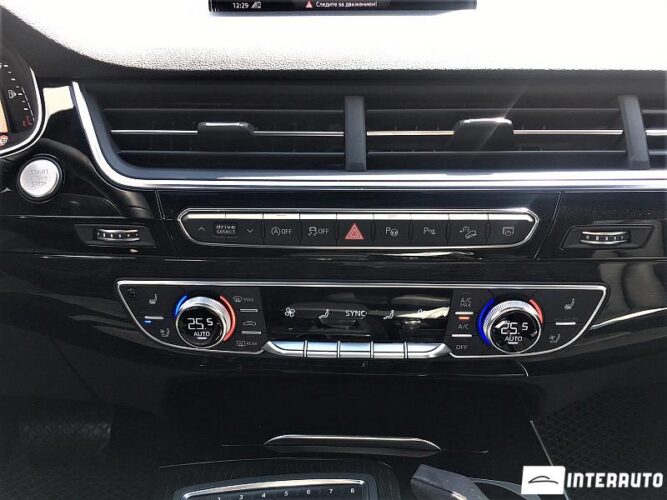 Audi Q7 38 interauto-car
