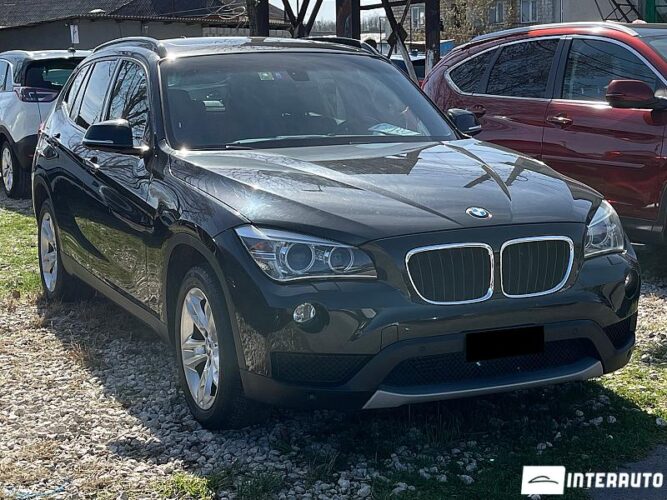 BMW X1 2.0i 35 interauto-car