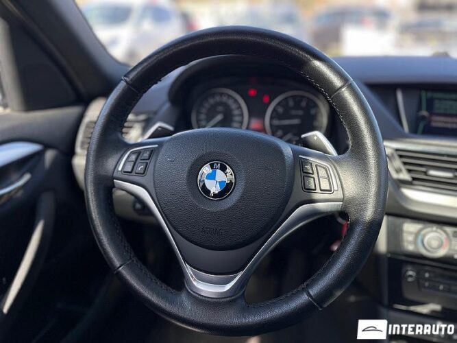 BMW X1 2.0i 43 interauto-car
