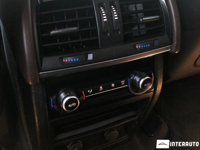 BMW X5 4.0e 49 interauto-car