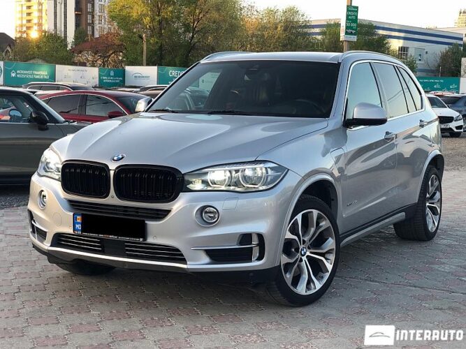 BMW X5 4.0e 33 interauto-car