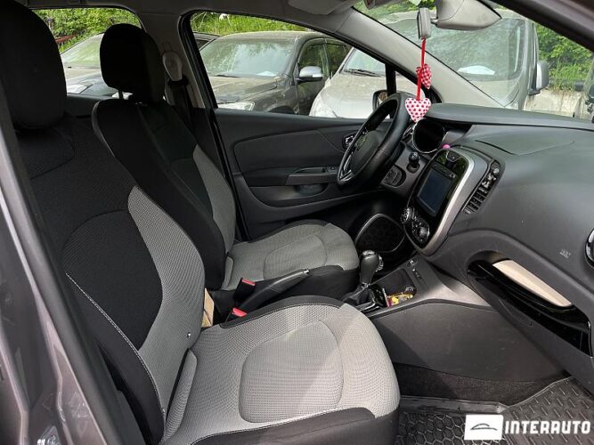 Renault Captur 43 interauto-car