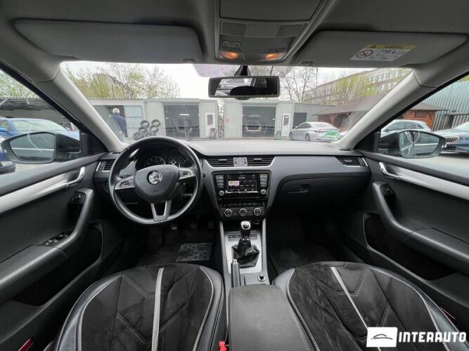 Skoda Octavia 39 interauto-car