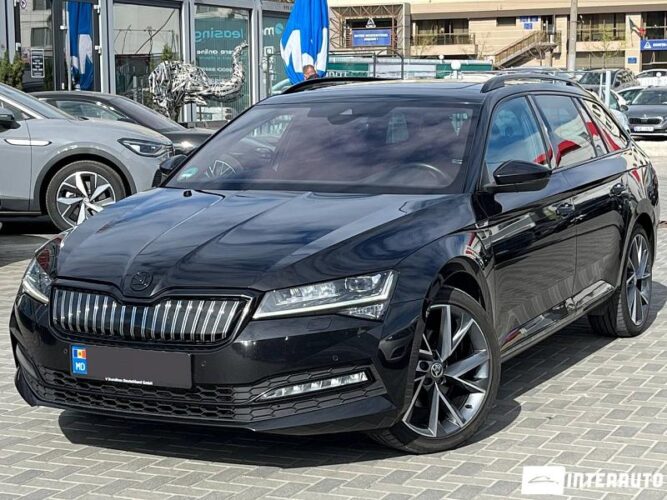 Skoda Superb 33 interauto-car
