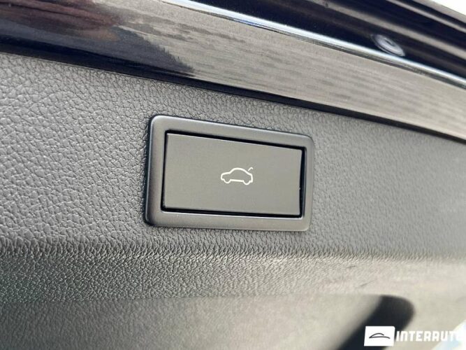 Skoda Superb 54 interauto-car