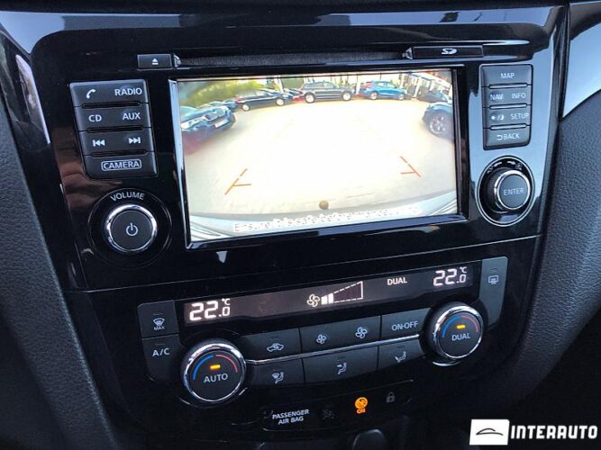 Nissan Qashqai 40 interauto-car