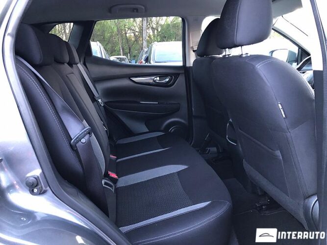 Nissan Qashqai 36 interauto-car