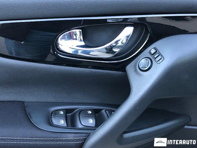 Nissan Qashqai 45 interauto-car