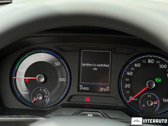 Volkswagen e-Lavida 28 interauto-car