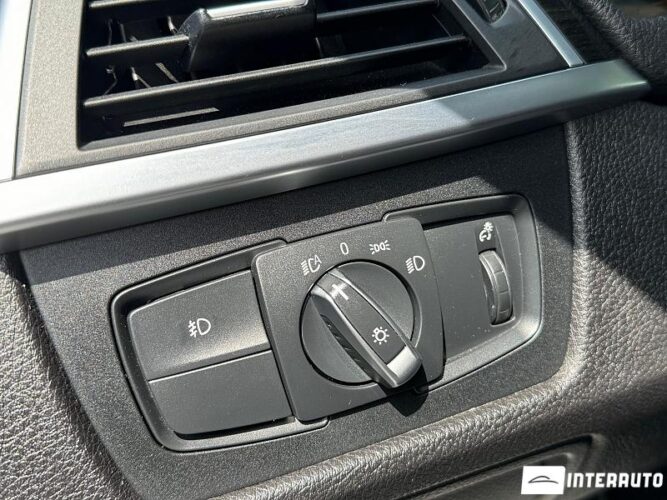 BMW 330E 43 interauto-car