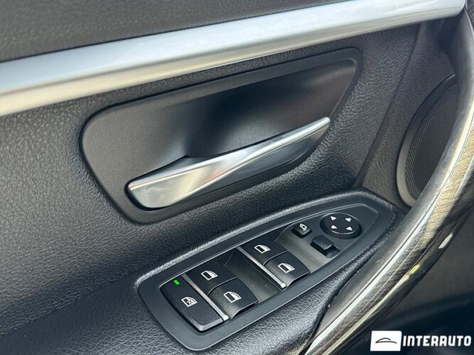 BMW 330E 42 interauto-car