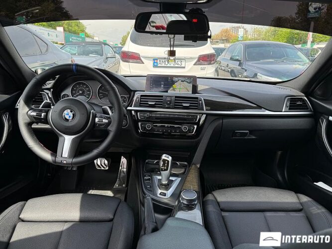 BMW 330E 35 interauto-car
