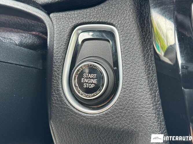 BMW 330E 40 interauto-car